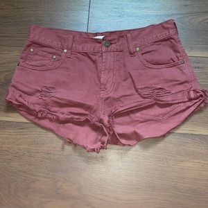 Bullhead slouchy shorts in red
